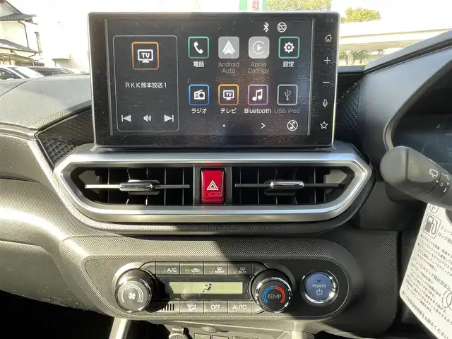 トヨタ ライズ Z 熊本県 2025(令7)年 0.1千km ブラックマイカメタリック/シャイニングホワイトパール ワンオーナー/プッシュスタート/純正ディスプレイオーディオ/全方位カメラ/純正17インチAW/レーダークルーズ/前席シートヒーター/LEDヘッドライト/オートライト/フォグライト/横滑り防止装置/ウィンカーミラー/純正フロアマット/新車保証書/取扱説明書/スマートスペアキー×1本