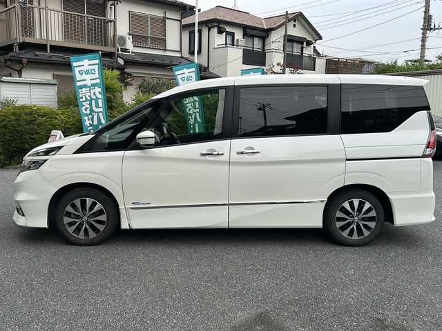 日産 セレナ ハイウェイスター プロパイロットED 埼玉県 2016(平28)年 4.8万km ブリリアントホワイトパール ワンオーナー/フルセグテレビ/バックカメラ/フリップダウンモニター/アイドリングストップ/ウィンカーミラー/クルーズコントロール/プッシュスタート/両側パワースライドドア
