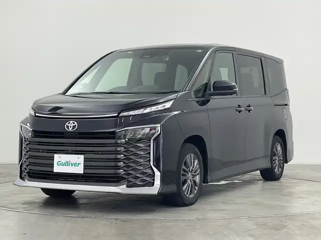 トヨタ ヴォクシー S－G 群馬県 2022(令4)年 3.1万km スパークリングブラックパールクリスタルシャイン 純正ナビ　純正１３．２型後席モニター　全周囲カメラ　快適利パッケージ　アダプティブクルーズコントロール　シートヒーター　両側パワースライドドア　前後ドライブレコーダー　ＥＴＣ２．０　ＬＥＤ　禁煙車