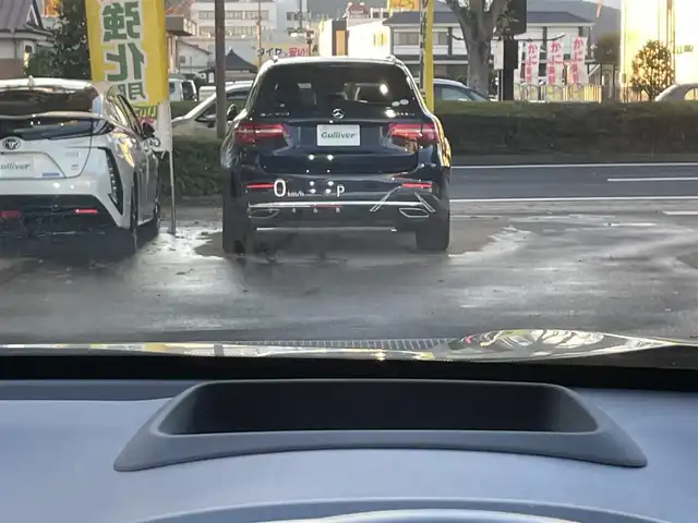 トヨタ ヤリスクロス ハイブリッド Z 静岡県 2020(令2)年 6.6万km ブラックマイカ/ベージュ 2トーン 1オーナー　/トヨタセーフティセンス　/HUD　/ACC　/クリアランスソナー　/パークアシスト　/純正ナビ　/地デジ　/360度カメラ　/半革シート　/D席PWシート　/前席シートヒーター　/ステアリングヒーター/ドライブモード/PWリアゲート/オートハイビーム/社外前後ドラレコ/純正18インチAW/スペアキー/保証書/取説