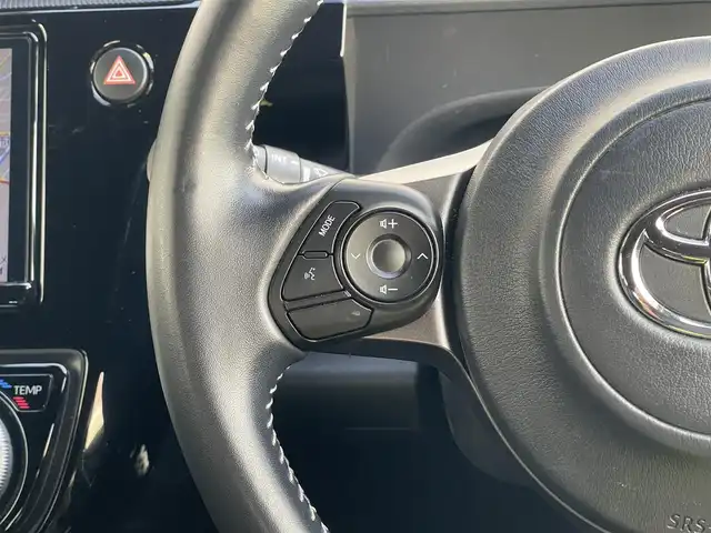 トヨタ アクア G GRスポーツ 17インチPKG 山梨県 2019(令1)年 4.3万km ブラックマイカ GR本革巻きステアリング　/GRボディーストライプ　/GRホイールデカール/GR本革巻きシフトノブ/GRフロアマット/GRスポーツサイドバイザー/純正SDナビ　/フルセグTV　/Ｂｌｕｅｔｏｏｔｈ　/バックカメラ　/シートヒーター　/クルーズコントロール　/ETC/Aライト　/Aハイビーム　/LKA/LED