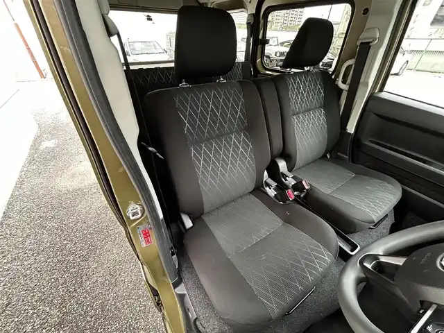 ダイハツ アトレー バン RS 大阪府 2022(令4)年 2.6万km オフビートカーキM メモリナビ(KXM-E505W)/BT/CD/DVD/SD/USB/TV/バックカメラ/前後ドラレコ(ZDR026)/両側パワースライドドア/追従機能付きクルーズコントロール/レーンキープアシスト/前後コーナーセンサー/フルフラットシート/純正フロアマット/LEDヘッドライト/オートライト/オートハイビーム/フロントフォグ/プッシュスタート/スマートキー×４/社外14インチAW/電格ミラー/ETC