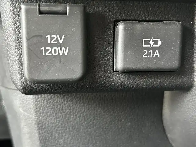 ダイハツ アトレー バン RS 大阪府 2022(令4)年 2.6万km オフビートカーキM メモリナビ(KXM-E505W)/BT/CD/DVD/SD/USB/TV/バックカメラ/前後ドラレコ(ZDR026)/両側パワースライドドア/追従機能付きクルーズコントロール/レーンキープアシスト/前後コーナーセンサー/フルフラットシート/純正フロアマット/LEDヘッドライト/オートライト/オートハイビーム/フロントフォグ/プッシュスタート/スマートキー×４/社外14インチAW/電格ミラー/ETC