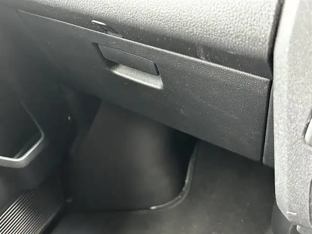 ダイハツ アトレー バン RS 大阪府 2022(令4)年 2.6万km オフビートカーキM メモリナビ(KXM-E505W)/BT/CD/DVD/SD/USB/TV/バックカメラ/前後ドラレコ(ZDR026)/両側パワースライドドア/追従機能付きクルーズコントロール/レーンキープアシスト/前後コーナーセンサー/フルフラットシート/純正フロアマット/LEDヘッドライト/オートライト/オートハイビーム/フロントフォグ/プッシュスタート/スマートキー×４/社外14インチAW/電格ミラー/ETC