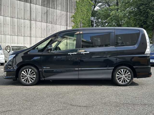 日産 セレナ ハイウェイスター Sハイブリッド 埼玉県 2014(平26)年 7.2万km ダイヤモンドブラック 外部検査実施済み/後期型/ハイブリッドモデル/エマージェンシーブレーキ/レーンキープアシスト/クルーズコントロール/純正ナビTV/純正フリップダウンモニター/純正16インチアルミホイール/両側電動スライドドア/LEDヘッドライト/フォグランプ/バックカメラ/オートライト/プッシュスタート/スマートキー/電動格納ミラー/ETC/アイドリングストップ