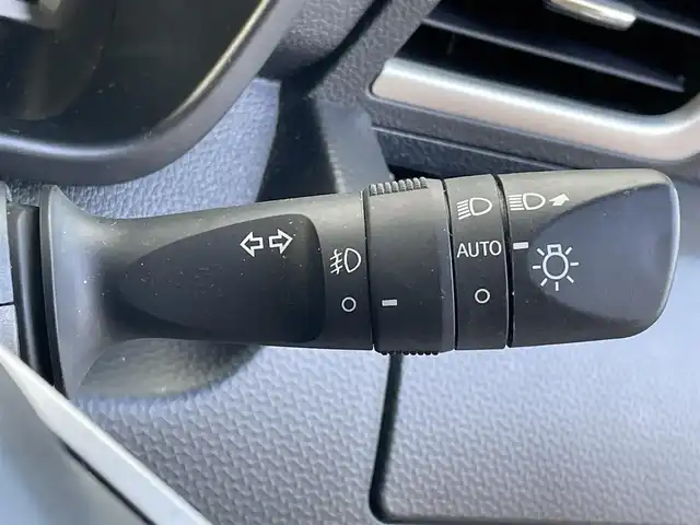 トヨタ ルーミー カスタムG 岡山県 2021(令3)年 4.6万km パールホワイトⅢ 純正9インチナビ　NSZT-Y66T/フルセグTV、CD、DVD、Bluetooth、AM、FM/全方位カメラ/ETC/両側パワースライドドア/レーダークルーズコントロール/トヨタセーフティセンス/プリクラッシュセーフティ