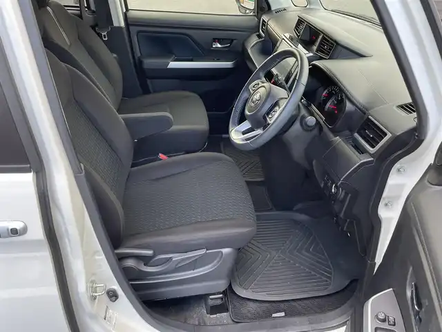 トヨタ ルーミー カスタムG 岡山県 2021(令3)年 4.6万km パールホワイトⅢ 純正9インチナビ　NSZT-Y66T/フルセグTV、CD、DVD、Bluetooth、AM、FM/全方位カメラ/ETC/両側パワースライドドア/レーダークルーズコントロール/トヨタセーフティセンス/プリクラッシュセーフティ