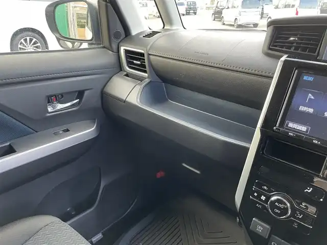 トヨタ ルーミー カスタムG 岡山県 2021(令3)年 4.6万km パールホワイトⅢ 純正9インチナビ　NSZT-Y66T/フルセグTV、CD、DVD、Bluetooth、AM、FM/全方位カメラ/ETC/両側パワースライドドア/レーダークルーズコントロール/トヨタセーフティセンス/プリクラッシュセーフティ