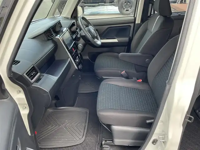 トヨタ ルーミー カスタムG 岡山県 2021(令3)年 4.6万km パールホワイトⅢ 純正9インチナビ　NSZT-Y66T/フルセグTV、CD、DVD、Bluetooth、AM、FM/全方位カメラ/ETC/両側パワースライドドア/レーダークルーズコントロール/トヨタセーフティセンス/プリクラッシュセーフティ