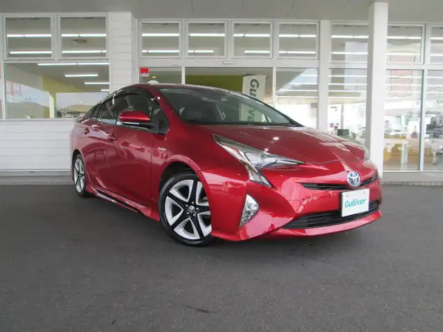 トヨタ プリウス S ツーリングセレクション 千葉県 2016(平28)年 13.6万km エモーショナルレッド 純正SDナビ、フルセグTV/バックカメラ/純正オーディオ【DVD/CD/BT/SD】/モデリスタエアロ(サイド/リア)/LEDヘッドライト&LEDフォグ/黒革シート/前席シートヒーター/革巻きステアリング/ナビ連動ステアリングスイッチ/レインクリアリングブルーミラー/社外ドライブレコーダー/ビルトインETC、スペアキー/取扱説明書/ナビ取扱説明書/新車時保証書/整備記録簿(H29/30/R1/3/4/5/7)