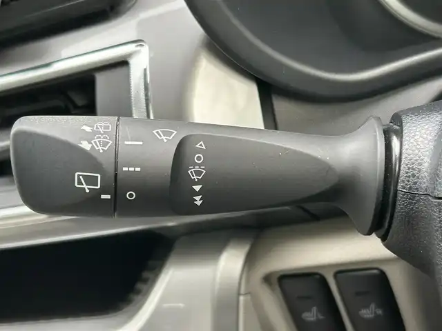 ダイハツ キャスト スタイル X リミテッド SAⅢ 和歌山県 2019(平31)年 2.8万km プラムブラウンクリスタルマイカ 社外7インチナビ/バックカメラ/横滑り防止装置/衝突被害軽減ブレーキ/ETC/ルームミラー型ドライブレコーダー/シートヒーター/ステアリングリモコン/電動格納ミラー/アイドリングストップ/プッシュスタート/レベライザー/純正ドアバイザー/オートライト/ハロゲンライト