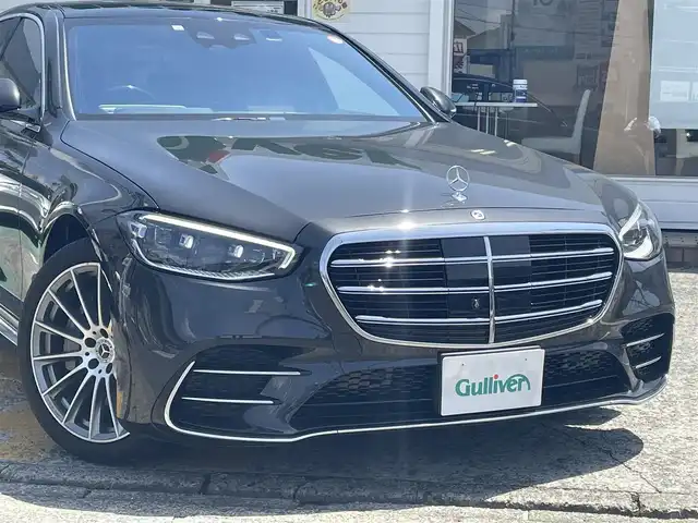 メルセデス・ベンツ Ｍ・ベンツ Ｓ５００ 4マチック 神奈川県 2023(令5)年 1.1万km グレー ワンオーナー/ベーシックパッケージ/　・パノラミックスライディングルーフ/　・シートベンチレーター/　・全席シートヒーター/　・アンビエントライト/AMGラインパッケージ/　・本革巻ウッドステアリング/　・20インチAMGアルミホイール/ナッパーレザーシート/ブルメスターサウンドシステム/ステアリングヒーター/ヘッドアップディスプレイ/3Dコックピットディスプレイ/レーダーセフティパッケージ/360°カメラ/LEDヘッドライト/前席ワイヤレスチャージ/保証書/取扱説明書
