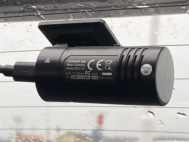 トヨタ Ｃ－ＨＲ S LEDパッケージ 香川県 2019(平31)年 6.4万km ブラックマイカ 登録時走行距離：63180km/ディーラー純正9型ナビ/　CD DVD BT フルセグTV/バックカメラ/規格外18インチアルミ/プリクラッシュセーティシステム/レーンキープアシスト/レーダークルーズコントロール/コーナーセンサー/オートハイビーム/LEDヘッドライト/オートライト/フォグランプ/前後ドライブレコーダー/ビルトインETC/オートホールド機能付き電子パーキングブレーキ/PWオールオート/ドアロック連動式オートリトラクタブル電動格納ウィンカーミラー/ドアバイザー/純正フロアマット/革巻きステアリング/ステアリングスイッチ/プッシュスタート/スマートキー/スペアキー