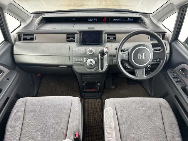 ホンダ ステップワゴン G Lパッケージ 愛知県 2006(平18)年 10.4万km ナイトホークブラックパール メーカーオプションナビ/バックカメラ/両側パワースライドドア/WAC/盗難防止装置/ドアバイザー/ステアリングリモコン/純正フロアマット/純正アルミホイール