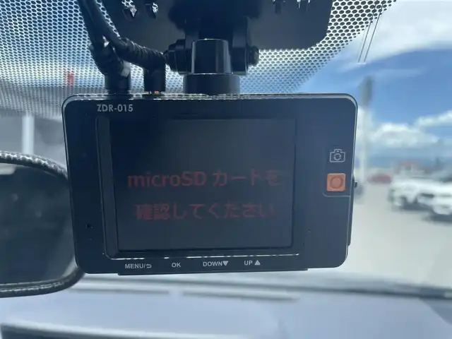 トヨタ プリウス α S 兵庫県 2013(平25)年 5.2万km グレーメタリック ALIPINEナビ(VIE-X008EX)/・フルセグTV/BT/CD/DVD/バックカメラ/前後ドライブレコーダー(ZDR-015)/純正フロアマット/ETC/オートライト/スマートキー/スペアキー1本