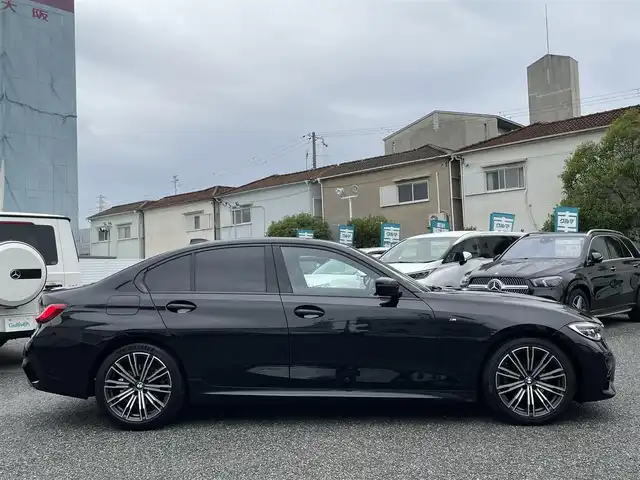 ＢＭＷ ３２０ｄ xDrive Mスポーツ 兵庫県 2019(令1)年 4.7万km サファイアブラックP /ハイラインパッケージ//ブラウンレザーシート//前席シートヒーター/電動シート/運転席メモリー付//純正ナビ//Bluetooth//ステアリングリモコン//バックカメラ//フットトランクオープナー//ワイヤレスチャージング//アイドリングストップ//パドルシフト//アンビエントライト//ミラー一体型ETC//オートLEDヘッドランプ//LEDフォグ//リヤフォグライト//純正18インチAW//ドライブレコーダー前後//ACC//正面衝突警告//側面衝突警告//車線逸脱警告//車線変更警告//PDC（パークディスタンスコントロール）//アクティブPDC緊急ブレーキ（後退時ブレーキ）//ハイビームアシスタンス