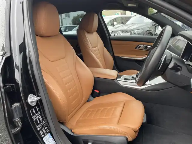 ＢＭＷ ３２０ｄ xDrive Mスポーツ 兵庫県 2019(令1)年 4.7万km サファイアブラックP /ハイラインパッケージ//ブラウンレザーシート//前席シートヒーター/電動シート/運転席メモリー付//純正ナビ//Bluetooth//ステアリングリモコン//バックカメラ//フットトランクオープナー//ワイヤレスチャージング//アイドリングストップ//パドルシフト//アンビエントライト//ミラー一体型ETC//オートLEDヘッドランプ//LEDフォグ//リヤフォグライト//純正18インチAW//ドライブレコーダー前後//ACC//正面衝突警告//側面衝突警告//車線逸脱警告//車線変更警告//PDC（パークディスタンスコントロール）//アクティブPDC緊急ブレーキ（後退時ブレーキ）//ハイビームアシスタンス