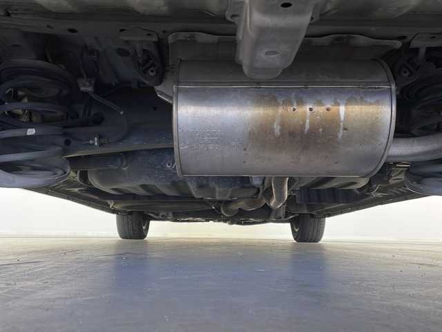 トヨタ ヴォクシー Z 煌 栃木県 2006(平18)年 14.2万km ブラック 純正HDDナビ/バックカメラ/ETC/ステアリングスイッチ/８人乗り/両側パワースライドドア