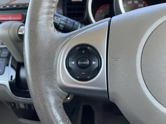 ホンダ Ｎ ＢＯＸ スラッシュ G・L ノヴァカントリースタイル 鳥取県 2019(令1)年 2.8万km プラチナホワイトパール ツートンカラー/社外ナビ/ワンセグ/ＣＤ/ＢＴ/ＵＳＢ/バックカメラ・ビルトインＥＴＣ/前席シートヒーター/ステアリングヒーター/安心パッケージ/シティーブレーキアシスト/キセノンヘットライト/オートライト/純正14インチアルミホイール/プッシュエンジンスタート/ウィンカーミラー