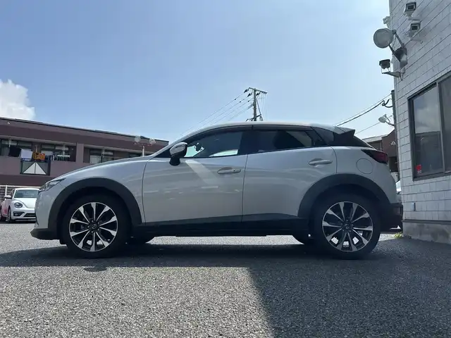 マツダ ＣＸ－３ 20S プロアクティブ 福岡県 2019(平31)年 5.7万km セラミックM ワンオーナー/純正メモリーナビ/　(AM/FM/CD/DVD/Bluetooth/iPod/フルセグTV)/フロント・バック・サイドカメラ/360度ビューモニター/i-アクティブセンス/・プリクラッシュセーフティ/・スマートシティブレーキサポート(前進/後退)/・マツダレーダークルーズコントロール/・ドライバーアテンションアラート/・車線逸脱警報/・交通標識認識/・車間認知支援/・アクティブドライビングディスプレイ/横滑り防止/パーキングセンサー/オートライト/アイドリングストップ/純正18インチアルミホイール/電格ウィンカーミラー/ドアバイザー/黒色ハーフレザーシート/パドルシフト/ステアリングスイッチ/ブレーキホールド/前方ドライブレコーダー/ビルトインETC/純正フロアマット/盗難防止装置/スペアキー×1/保証書/取扱説明書/ナビ取扱説明書