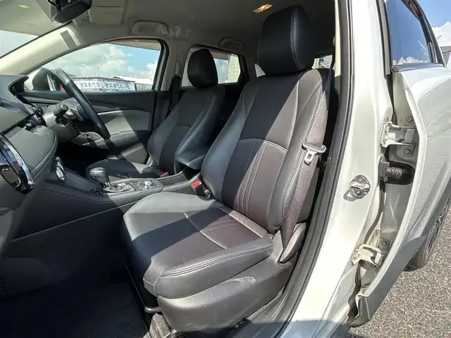 マツダ ＣＸ－３ 20S プロアクティブ 福岡県 2019(平31)年 5.7万km セラミックM ワンオーナー/純正メモリーナビ/　(AM/FM/CD/DVD/Bluetooth/iPod/フルセグTV)/フロント・バック・サイドカメラ/360度ビューモニター/i-アクティブセンス/・プリクラッシュセーフティ/・スマートシティブレーキサポート(前進/後退)/・マツダレーダークルーズコントロール/・ドライバーアテンションアラート/・車線逸脱警報/・交通標識認識/・車間認知支援/・アクティブドライビングディスプレイ/横滑り防止/パーキングセンサー/オートライト/アイドリングストップ/純正18インチアルミホイール/電格ウィンカーミラー/ドアバイザー/黒色ハーフレザーシート/パドルシフト/ステアリングスイッチ/ブレーキホールド/前方ドライブレコーダー/ビルトインETC/純正フロアマット/盗難防止装置/スペアキー×1/保証書/取扱説明書/ナビ取扱説明書