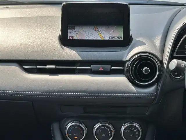 マツダ ＣＸ－３ 20S プロアクティブ 福岡県 2019(平31)年 5.7万km セラミックM ワンオーナー/純正メモリーナビ/　(AM/FM/CD/DVD/Bluetooth/iPod/フルセグTV)/フロント・バック・サイドカメラ/360度ビューモニター/i-アクティブセンス/・プリクラッシュセーフティ/・スマートシティブレーキサポート(前進/後退)/・マツダレーダークルーズコントロール/・ドライバーアテンションアラート/・車線逸脱警報/・交通標識認識/・車間認知支援/・アクティブドライビングディスプレイ/横滑り防止/パーキングセンサー/オートライト/アイドリングストップ/純正18インチアルミホイール/電格ウィンカーミラー/ドアバイザー/黒色ハーフレザーシート/パドルシフト/ステアリングスイッチ/ブレーキホールド/前方ドライブレコーダー/ビルトインETC/純正フロアマット/盗難防止装置/スペアキー×1/保証書/取扱説明書/ナビ取扱説明書
