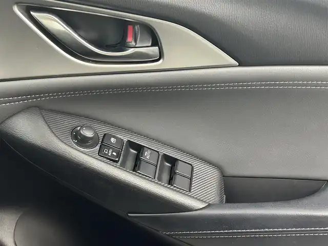 マツダ ＣＸ－３ 20S プロアクティブ 熊本県 2019(平31)年 5.7万km セラミックM ワンオーナー/純正メモリーナビ/　(AM/FM/CD/DVD/Bluetooth/iPod/フルセグTV)/フロント・バック・サイドカメラ/360度ビューモニター/i-アクティブセンス/・プリクラッシュセーフティ/・スマートシティブレーキサポート(前進/後退)/・マツダレーダークルーズコントロール/・ドライバーアテンションアラート/・車線逸脱警報/・交通標識認識/・車間認知支援/・アクティブドライビングディスプレイ/横滑り防止/パーキングセンサー/オートライト/アイドリングストップ/純正18インチアルミホイール/電格ウィンカーミラー/ドアバイザー/黒色ハーフレザーシート/パドルシフト/ステアリングスイッチ/ブレーキホールド/前方ドライブレコーダー/ビルトインETC/純正フロアマット/盗難防止装置/スペアキー×1/保証書/取扱説明書/ナビ取扱説明書