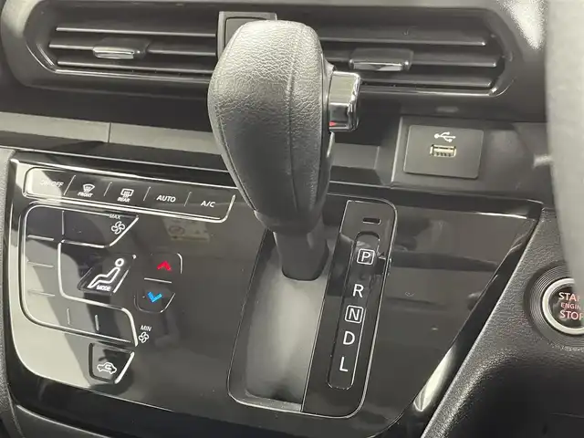 日産 ルークス ハイウェイスター X 群馬県 2021(令3)年 6.6万km チタニウムグレーメタリック 禁煙車　純正ナビ　全方位カメラ　フルセグ　両側パワースライドドア　車線逸脱警報　オートマチックハイビーム　アイドリングストップ　コーナーセンサー　ＬＥＤヘッドライト　ビルトインＥＴＣ　プッシュスタート