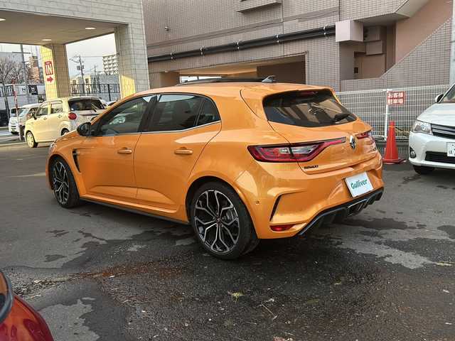 ルノー メガーヌ ルノー スポール 道央・札幌 2019(平31)年 3.7万km オレンジ RS/純正19インチAW/純正ディスプレイオーディオ/パドルシフト/パーキングアシスト/電動パーキング/ハンドルヒーター/シートヒーター/革巻きステアリング/ブラインドスポットモニター