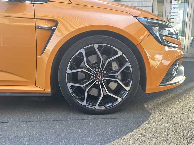 ルノー メガーヌ ルノー スポール 道央・札幌 2019(平31)年 3.7万km オレンジ RS/純正19インチAW/純正ディスプレイオーディオ/パドルシフト/パーキングアシスト/電動パーキング/ハンドルヒーター/シートヒーター/革巻きステアリング/ブラインドスポットモニター