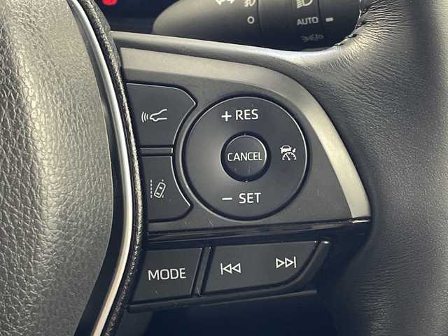 トヨタ ハリアー Z レザーパッケージ 岐阜県 2023(令5)年 3.9万km プレシャスブラックパール 純正SDナビ/FM/AM/BT/フルセグ/パノラミックビューモニター/デジタルインナーミラー/ビルトインETC2.0/レーダークルーズコントロール/レーンキープアシスト/プリクラッシュセーフティ/本革ステアリング/ステアリングヒーター/本革シート/シートヒーター/エアベンチレーション/パワーバックドア/メモリーシート/電子サイドブレーキ/MTモード付AT/LEDオートライト/オートマチックハイビーム/フォグランプ/スペアキー/タイプC/プッシュスタート