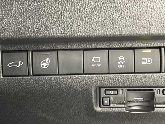 トヨタ ハリアー Z レザーパッケージ 岐阜県 2023(令5)年 3.9万km プレシャスブラックパール 純正SDナビ/FM/AM/BT/フルセグ/パノラミックビューモニター/デジタルインナーミラー/ビルトインETC2.0/レーダークルーズコントロール/レーンキープアシスト/プリクラッシュセーフティ/本革ステアリング/ステアリングヒーター/本革シート/シートヒーター/エアベンチレーション/パワーバックドア/メモリーシート/電子サイドブレーキ/MTモード付AT/LEDオートライト/オートマチックハイビーム/フォグランプ/スペアキー/タイプC/プッシュスタート