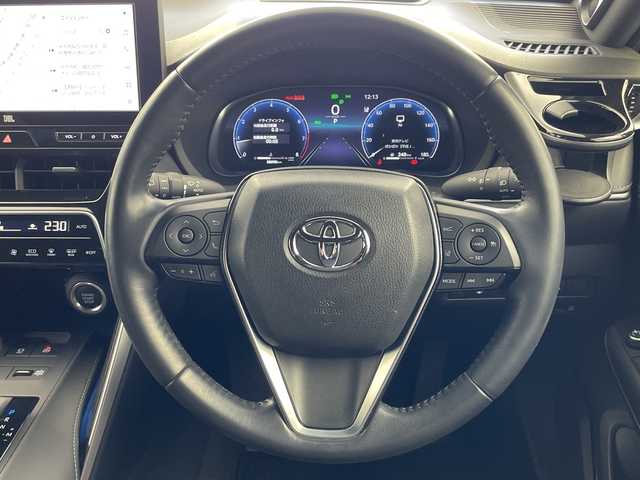 トヨタ ハリアー Z レザーパッケージ 岐阜県 2023(令5)年 3.9万km プレシャスブラックパール 純正SDナビ/FM/AM/BT/フルセグ/パノラミックビューモニター/デジタルインナーミラー/ビルトインETC2.0/レーダークルーズコントロール/レーンキープアシスト/プリクラッシュセーフティ/本革ステアリング/ステアリングヒーター/本革シート/シートヒーター/エアベンチレーション/パワーバックドア/メモリーシート/電子サイドブレーキ/MTモード付AT/LEDオートライト/オートマチックハイビーム/フォグランプ/スペアキー/タイプC/プッシュスタート