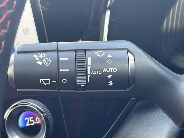 レクサス ＮＸ 350h Fスポーツ 三重県 2023(令5)年 1.8万km ホワイトノーヴァガラスフレーク メーカーオプション/・ムーンルーフ/・デジタルインナーミラー/・アクセサリーコンセント/レクサスチームメイト/・パノラミックビューモニター/・パーキングサポート/・緊急時操舵支援/・フロントクロストラフィックアラート/・レーンチェンジアシスト/三眼フルLEDヘッドランプ/・アダプティブハイビームシステム/・ヘッドランプクリーナー/・LEDコーナリングランプ/セーフティシステムプラス/・プリクラッシュセーフティ/・レーンディパーチャーアラート/・レーントレーシングアシスト/・レーダークルーズコントロール/・ロードサインアシスト/・発進遅れ告知機能/・ドライバー異常時対応システム/・プロアクティブドライビングアシスト/BSM/パーキングサポートブレーキ/純正14型ディスプレイオーディオプラス/【ナビ/フルセグ/BT/USB/Miracast】/ビルトインETC2.0/前後ドライブレコーダー/パドルシフト/HUD/パワーバックドア/レザーシート/D/N席パワーシート/D/N席シートベンチレーション/D/N席シートヒーター/ステアリングヒーター/プッシュスタート/スマートキー/フロアマット