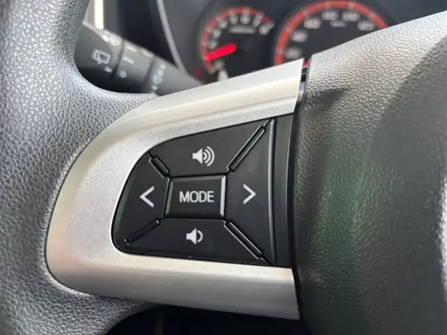 トヨタ タンク G コージーエディション 京都府 2020(令2)年 3.9万km パールホワイトⅢ ワンオーナー車/スマートアシスト3/・衝突回避支援ブレーキ機能/・衝突警報機能/・車線逸脱警報機能/・オートハイビーム/純正メモリーナビ、地デジ、Bluetooth/バックカメラ/前席シートヒーター/ドライブレコーダー/ビルトインETC/LEDヘッドランプ/フォグランプ