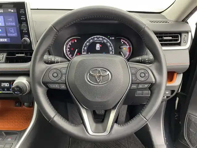 トヨタ ＲＡＶ４ アドベンチャー 宮城県 2020(令2)年 2.7万km アティチュードブラックマイカ パノラミックビューモニター　/ナビキット　/ＢＳＭ　/ＡＣ１００Ｖアクセサリコンセント　/アダプティブクルーズコントロール　/プリクラッシュセーフティ　/レーントレーシングアシスト　/ＲＣＴＡ　/オートハイビーム/パワーシート/スマートフォン連携/ETC/ドライブレコーダー/禁煙