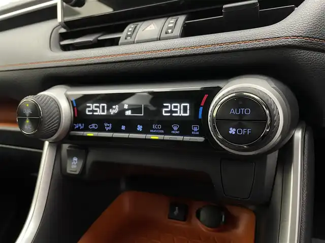 トヨタ ＲＡＶ４ アドベンチャー 宮城県 2020(令2)年 2.7万km アティチュードブラックマイカ パノラミックビューモニター　/ナビキット　/ＢＳＭ　/ＡＣ１００Ｖアクセサリコンセント　/アダプティブクルーズコントロール　/プリクラッシュセーフティ　/レーントレーシングアシスト　/ＲＣＴＡ　/オートハイビーム/パワーシート/スマートフォン連携/ETC/ドライブレコーダー/禁煙