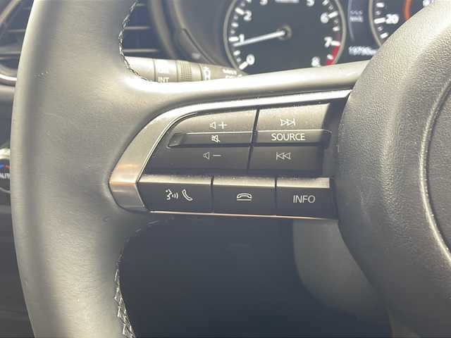 マツダ ＣＸ－３０ 20S ブラックトーンED 沖縄県 2024(令6)年 2万km プラチナクォーツメタリック ワンオーナー/純正ナビ　/フルセグTV/ＢＴ接続　/アラウンドビューモニター　/ＨＤＭＩ　/ＵＳＢポート　/置くだけ充電/前後ドライブレコーダー　/前後クリアランスソナー　/パワーバックドア　/オートブレーキホールド　/レーダークルーズコントロール/ＬＥＤオートライト　/純正１８インチアルミワンオーナー