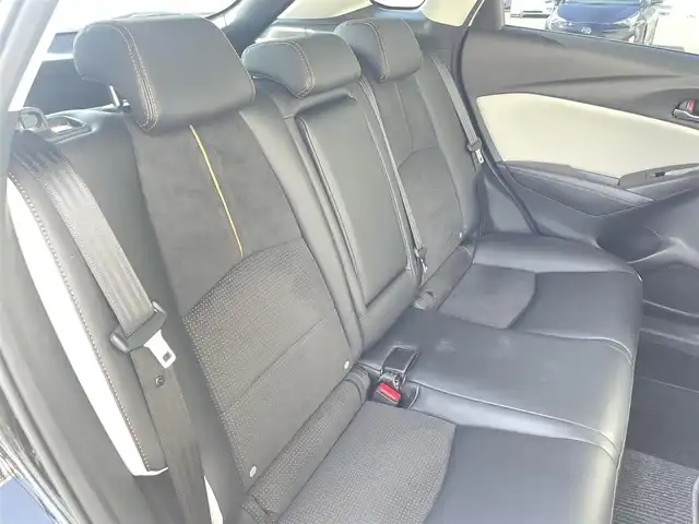 マツダ ＣＸ－３ XD スーパー エッジー 群馬県 2022(令4)年 3.2万km パールⅡ ワンオーナー/BOSEサウンド/純正ディスプレイオーディオ/　(AM/FM/BT/TV/CD/DVD/USB/AUX)/全方位モニター/スマートブレーキサポート/スマートシティブレーキサポート/ブラインドスポットモニター/ヘッドアップディスプレイ/レーダークルーズコントロール/コーナーセンサー/車線逸脱警報システム/標識認識システム/ドライバーアテンションアラート/ETC/前後ドライブレコーダー/パドルシフト/純正フロアマット/前席シートヒーター/ステアリングヒーター/ステアリングリモコン/保証書/取扱説明書