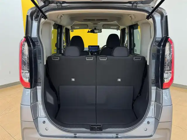 日産 ルークス ハイウェイスター X 群馬県 2021(令3)年 6.2万km チタニウムグレーメタリック 安全装備/・衝突軽減ブレーキ/・レーンキープアシスト/・クリアランスソナー/・プロパイロット/・インテリジェントルームミラー/・オートライト/・オートハイビーム/・アラウンドビューモニター/・SOSコール/・横滑り防止/純正9インチナビ/・AM/FM/フルセグTV/・Bluetooth/USB/・CD/DVD/MSV/両側電動スライドドア/純正ドライブレコーダー/LEDヘッドライト/LEDフォグランプ/オートホールド/電動パーキング/ETC/プッシュスタート/スマートキー/純正フロアマット/純正ドアバイザー