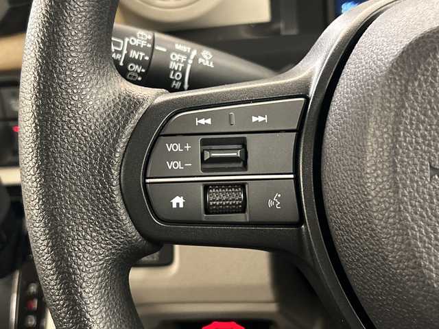 ホンダ Ｎ ＢＯＸ カスタム 岐阜県 2025(令7)年 0.1千km スマートブラック ディスプレイオーディオ/プッシュスタート/スマートキー/ウインカーミラー/ETC/USB入力端子/Bluetooth/片側パワースライドドア/レーンキープアシスト/LEDヘッドライト/サイドバイザー/オートライト/衝突軽減システム/コーナーセンサー前後/バックモニター/シートヒーター/前方ドラレコ