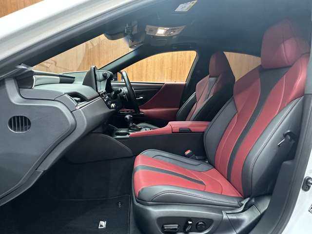 レクサス ＥＳ 300h Fスポーツ 千葉県 2023(令5)年 3.3万km 白 ムーンルーフ　/三眼ＬＥＤ　/ＬＳＳ　/純正ナビ　/３６０°カメラ　/レーダークルーズ　/レザーシート　/シートヒーター　/ベンチレーション　/パワーシート　/ＢＳＭ　/電動リアゲート　/ハイビームアシスト　/ドラレコ
