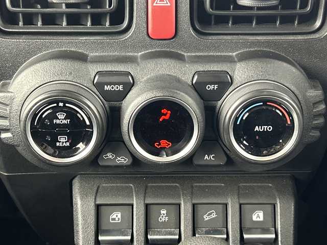 スズキ ジムニー XL 愛知県 2020(令2)年 2.3万km ミディアムグレー 禁煙車/４WD/ターボ/純正８インチナビ/（CD/DVD/Bluetooth/SD)/フロントカメラ/タフレックルーフキャリア/シーエルリンク製２インチリフトアップ/シーエルリンク製フロント・リアバンパー/シーエルリンク製グリル/スロットルコントローラー/スズキセーフティサポート/・衝突軽減ブレーキ/・レーンキープアシスト/・オートマチックハイビーム/ETC/前席シートヒーター/ダウンヒルアシスト/１７インチアルミホイール/スマートキー/スペアキー１本/プッシュスタート/LEDヘッドライト/フロントフォグランプ/オートライト/フロアマット/横滑り防止装置