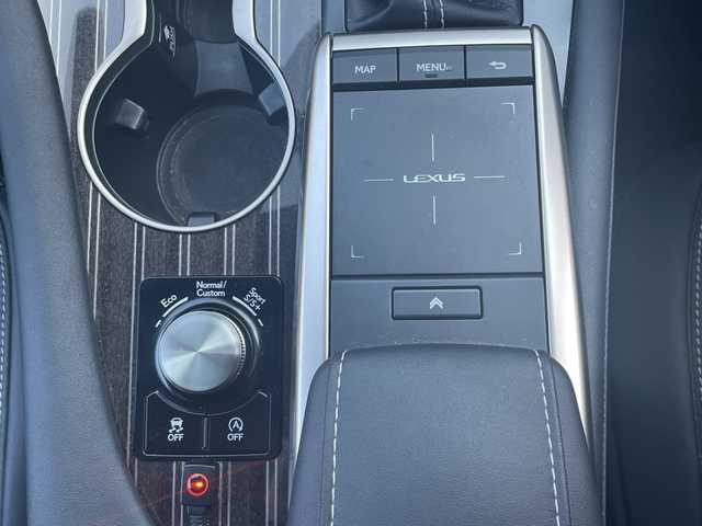 レクサス ＲＸ 300 Fスポーツ 高知県 2020(令2)年 3.3万km グラファイトブラックガラスフレーク 12.3インチタッチワイドディスプレイ＆リモートタッチ（タッチパッド式）/・ナビゲーションシステム/・CD/DVD/TV/BT/AUX/リヤビューカメラ/３６０°カメラ/プリクラッシュセーフティ/ヘッドアップディスプレイ/レーダークルーズコントロール/ブレーキアシスト/運転席/助手席シートヒーター/運転席/助手席ベンチレーション/ハンドルヒーター/ドライブモードセレクトスイッチ/ドライブレコーダー/ETC2.0/パドルシフト/純正アルミホイール２０インチ