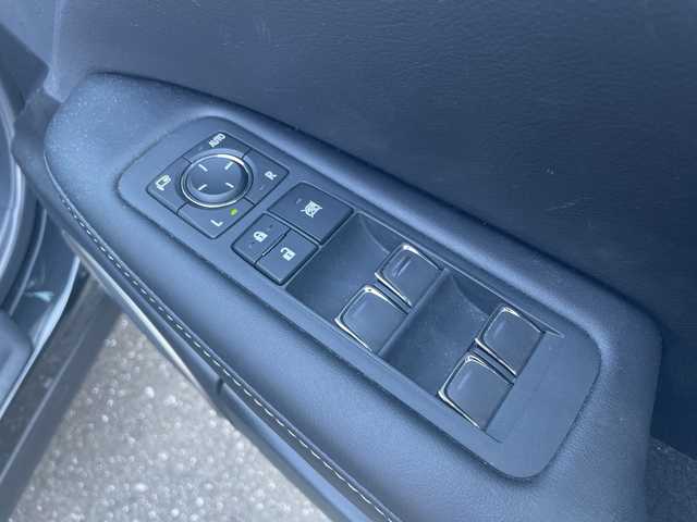 レクサス ＲＸ 300 Fスポーツ 高知県 2020(令2)年 3.3万km グラファイトブラックガラスフレーク 12.3インチタッチワイドディスプレイ＆リモートタッチ（タッチパッド式）/・ナビゲーションシステム/・CD/DVD/TV/BT/AUX/リヤビューカメラ/３６０°カメラ/プリクラッシュセーフティ/ヘッドアップディスプレイ/レーダークルーズコントロール/ブレーキアシスト/運転席/助手席シートヒーター/運転席/助手席ベンチレーション/ハンドルヒーター/ドライブモードセレクトスイッチ/ドライブレコーダー/ETC2.0/パドルシフト/純正アルミホイール２０インチ