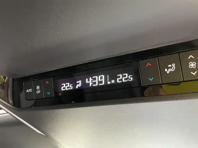 トヨタ アルファード Z 石川県 2024(令6)年 0.2万km 黒 ワンオーナー/メーカー純正ナビ/フルセグTV/HDMI/Bluetooth/全方位モニター/フリップダウンモニター/デジタルインナーミラー/左右独立ムーンルーフ/パーキングアシスト/電動リアゲート/両側電動スライドドア/ETC2.0/ワイヤレス充電/パワーバックドア/BSM/LEDオートライト/シートヒーター /ベンチレーション/ダブルサイドステップ