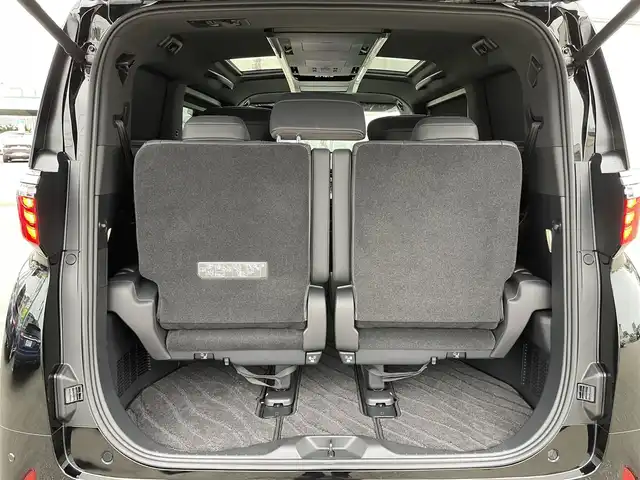 トヨタ アルファード Z 石川県 2024(令6)年 0.2万km 黒 ワンオーナー/メーカー純正ナビ/フルセグTV/HDMI/Bluetooth/全方位モニター/フリップダウンモニター/デジタルインナーミラー/左右独立ムーンルーフ/パーキングアシスト/電動リアゲート/両側電動スライドドア/ETC2.0/ワイヤレス充電/パワーバックドア/BSM/LEDオートライト/シートヒーター /ベンチレーション/ダブルサイドステップ