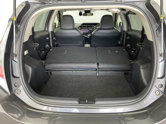 トヨタ アクア G G’s 埼玉県 2016(平28)年 7.3万km グレーメタリック 純正ナビ　バックカメラ　ビルトインＥＴＣ２．０　全方位ドライブレコーダー　レーダークルーズコントロール　Ｇｓ専用ハンドル　アルミ　シート　純正フロアマット　ＣＤ　ＤＶＤ　Ｂｌｕｅｔｏｏｔｈ　地デジＴＶ