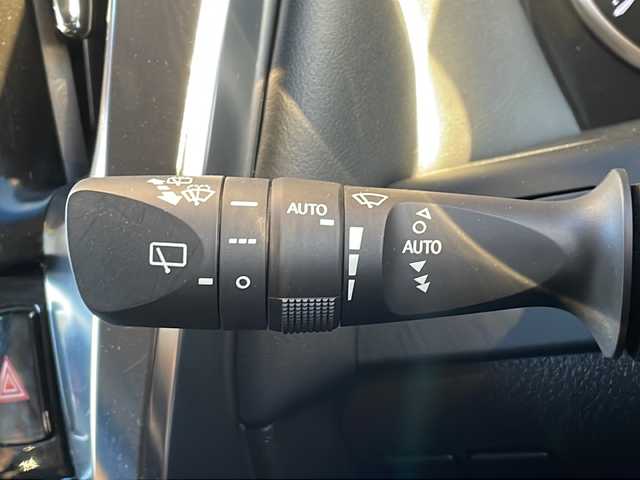 トヨタ アルファード S Cパッケージ 福岡県 2021(令3)年 4.4万km ホワイトノーヴァガラスフレーク 純正9型メモリナビ/フルセグＴＶ/Bluetooth/CD/DVD/サンルーフ/モデリスタエアロ/バックカメラ/フリップダウンモニター/デジタルインナーミラー/前席パワーシート/シートヒーター/エアーシート/オットマン/両側パワースライドドア/ステアリングヒーター/ビルトインETC/LEDヘッドライト/LEDフォグランプ