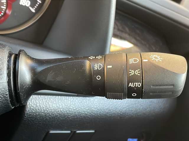 トヨタ アルファード S Cパッケージ 福岡県 2021(令3)年 4.4万km ホワイトノーヴァガラスフレーク 純正9型メモリナビ/フルセグＴＶ/Bluetooth/CD/DVD/サンルーフ/モデリスタエアロ/バックカメラ/フリップダウンモニター/デジタルインナーミラー/前席パワーシート/シートヒーター/エアーシート/オットマン/両側パワースライドドア/ステアリングヒーター/ビルトインETC/LEDヘッドライト/LEDフォグランプ